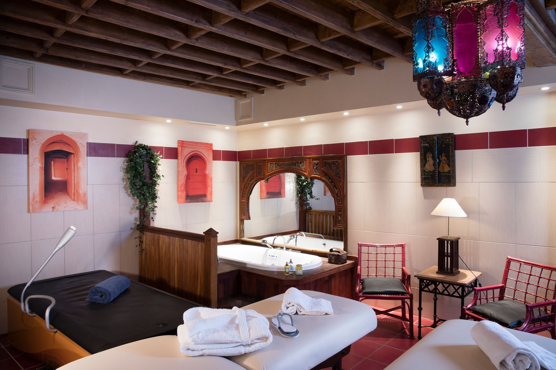 19/Chambres/Suite 1001 nuits/Suite_1001_nuits_Hotel_Spa_Le_Lion_dor_Normandie_HD_2.jpg